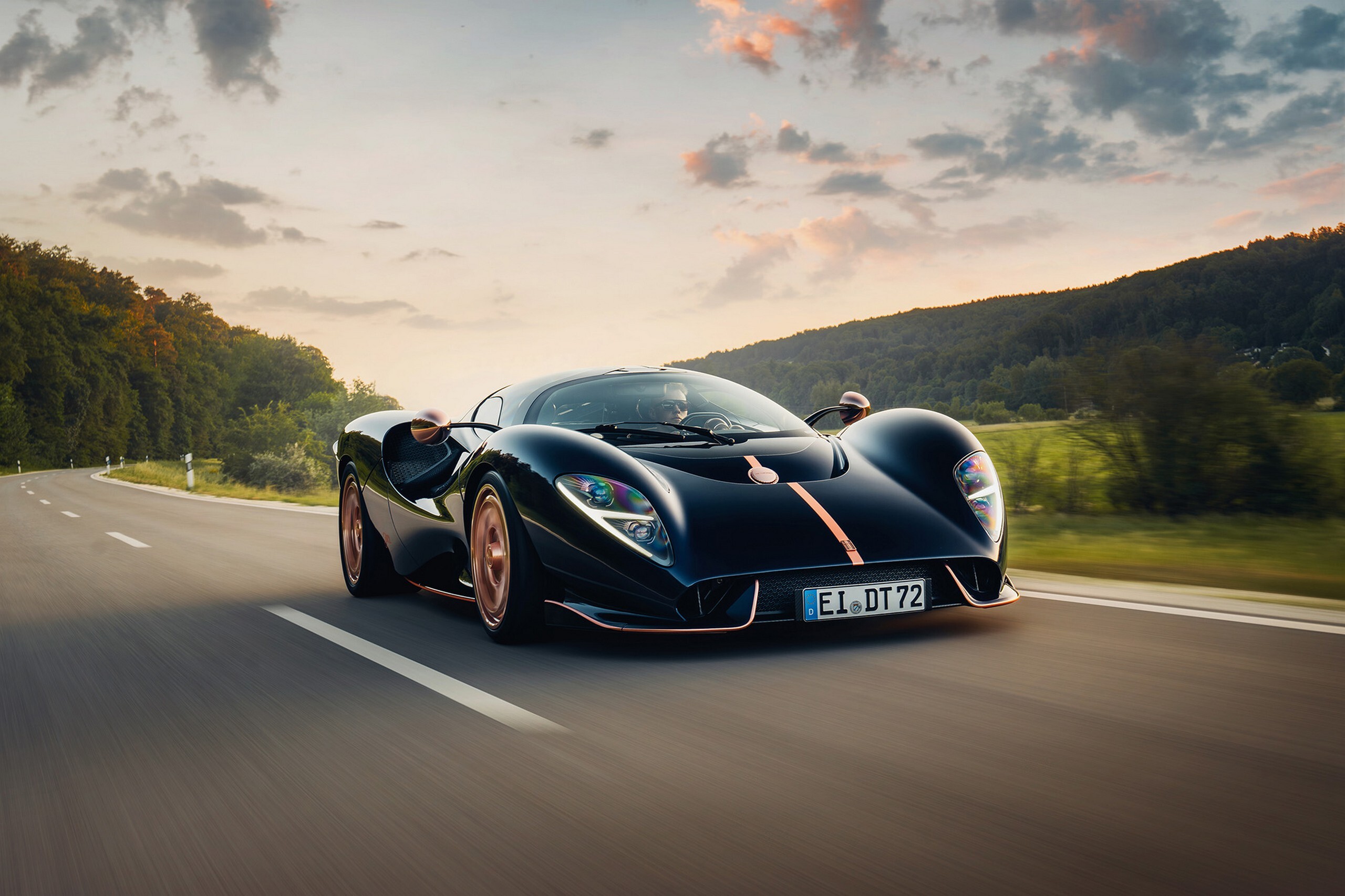 The First De Tomaso P72 Supercar Is Dripping In Rose Gold