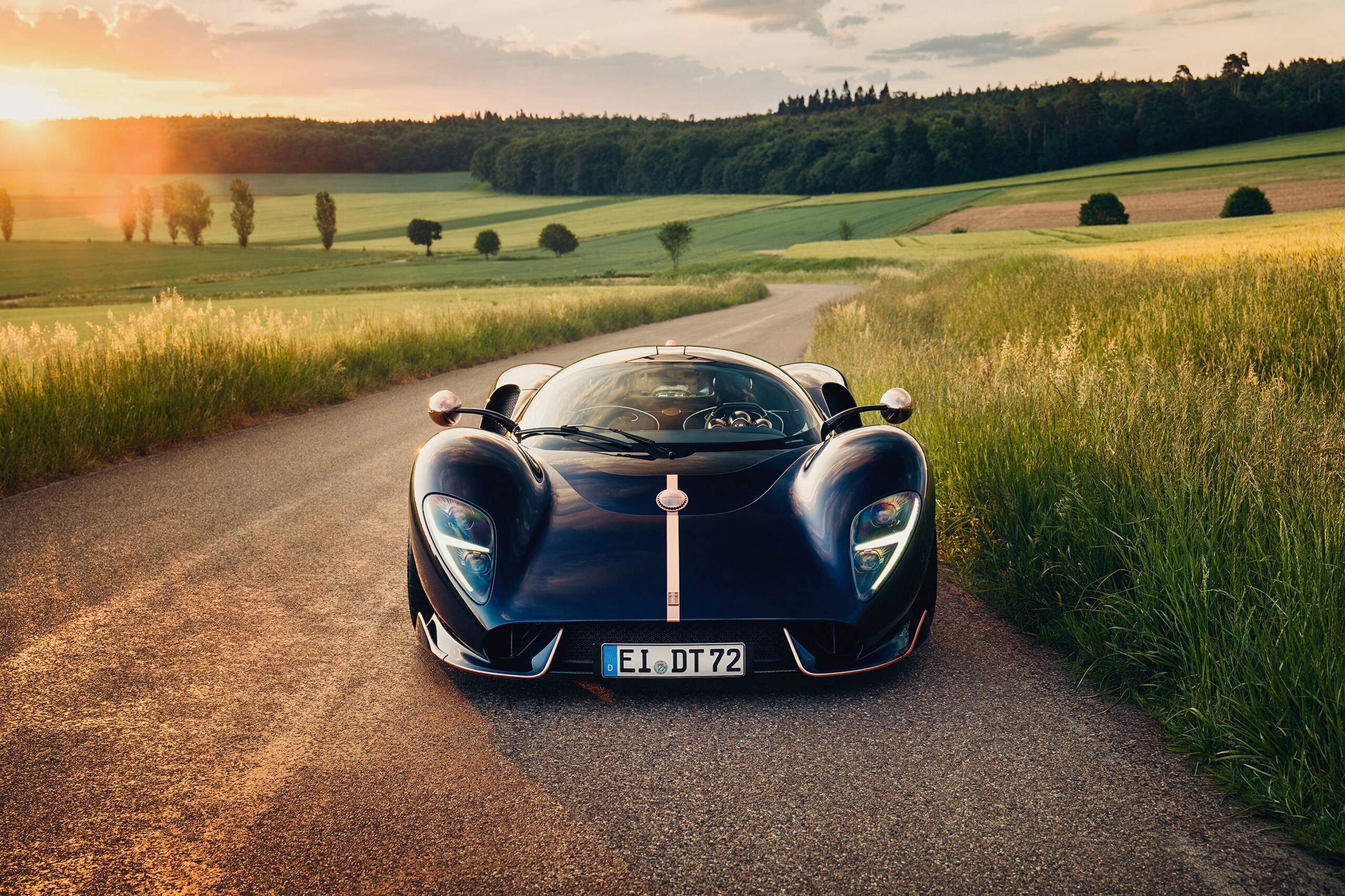 The First De Tomaso P72 Supercar Is Dripping In Rose Gold