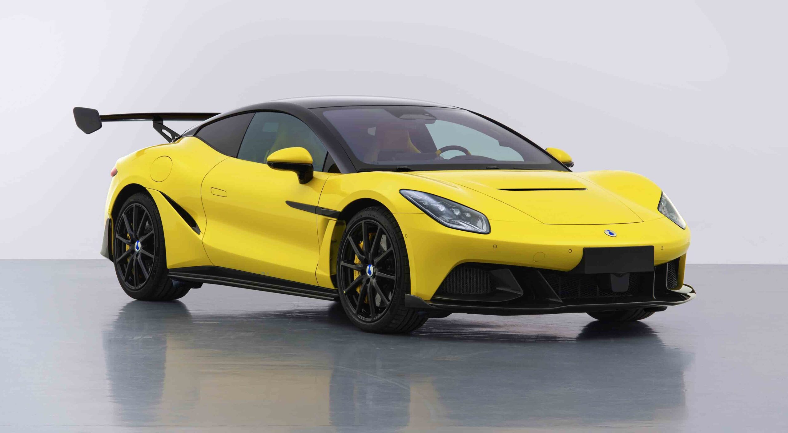 BYD’s New Denza Z Coupe Has Nearly 1,600 HP, And It’ll Need Every One For Its 5,000 Pounds