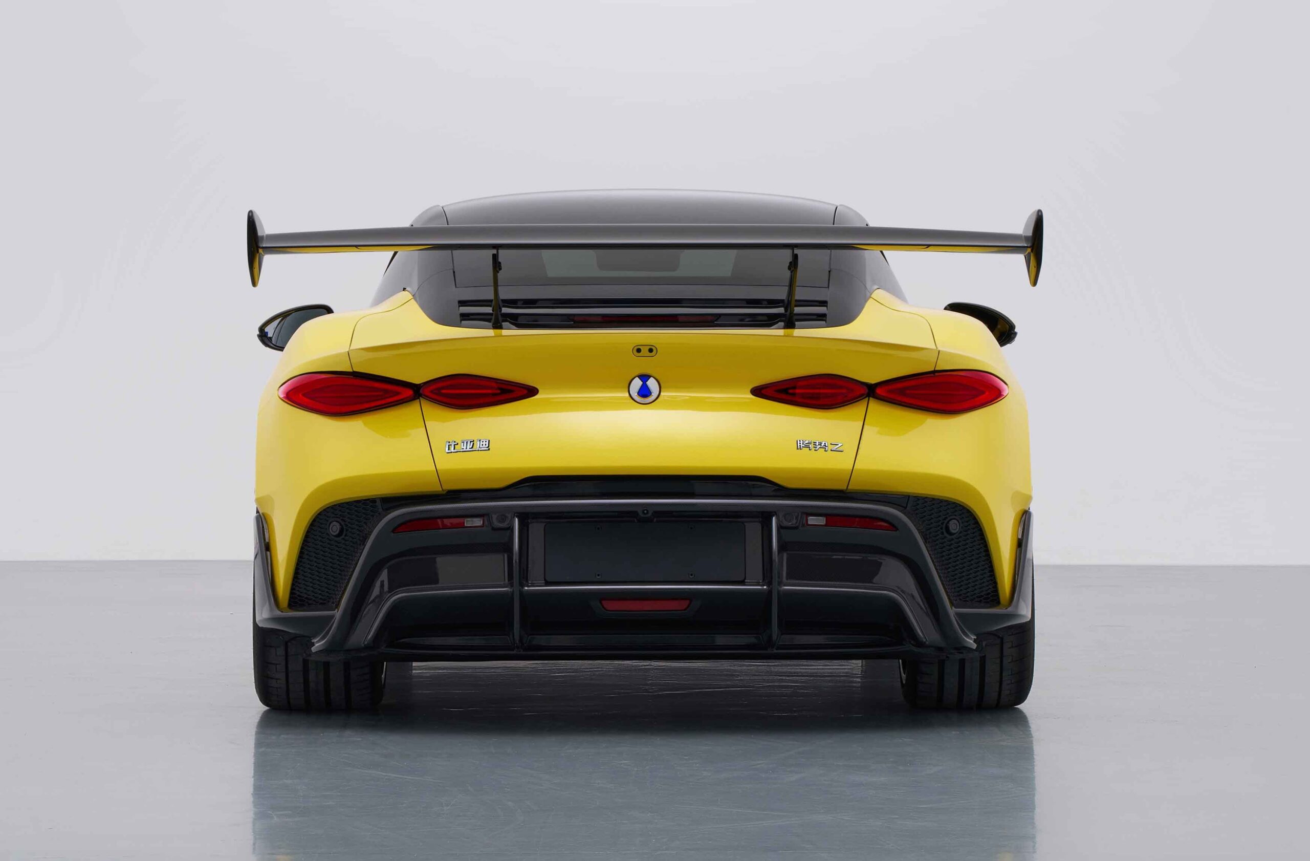 BYD’s New Denza Z Coupe Has Nearly 1,600 HP, And It’ll Need Every One For Its 5,000 Pounds