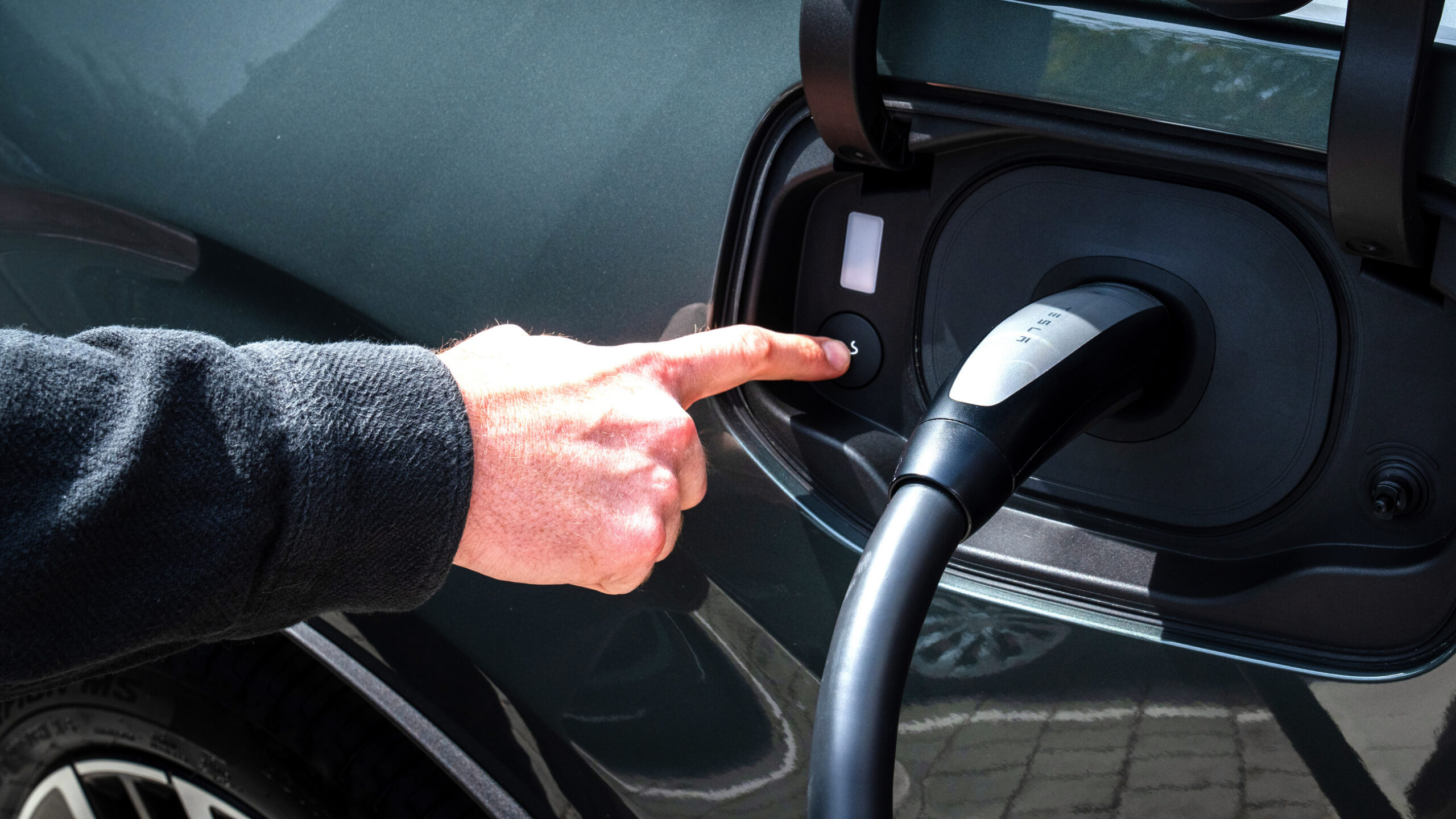 One State Saves EV Drivers $2,346 A Year, Then The Insurer Takes A Third Back