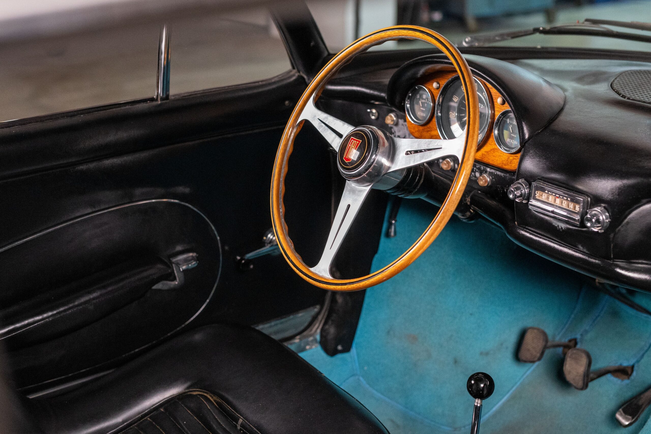 Fiat 600D Pininfarina Auction - 8