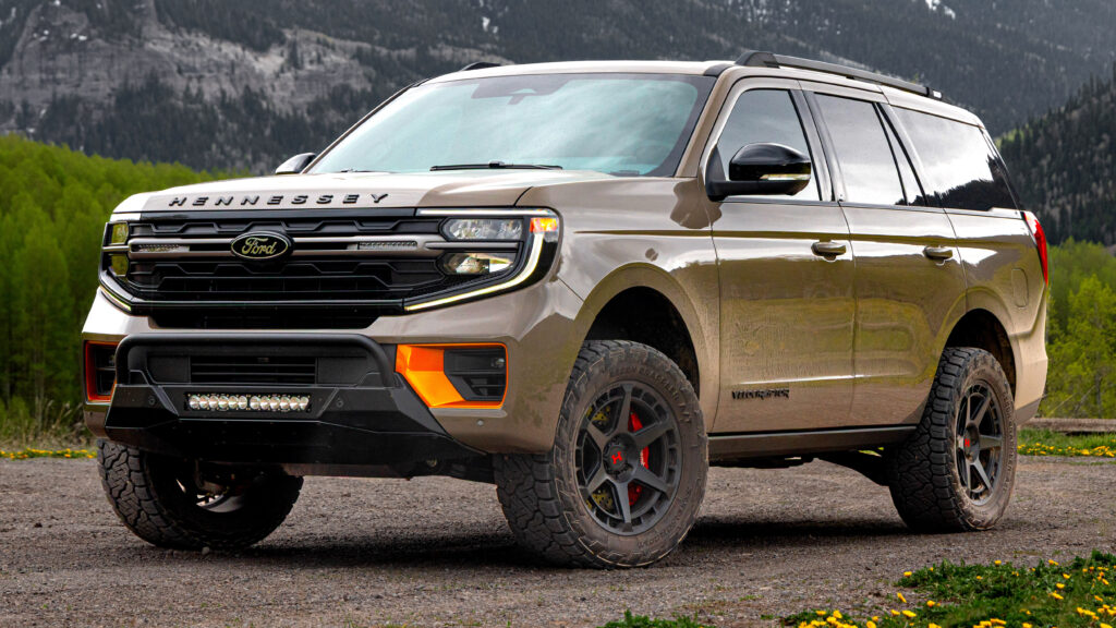  A $130K VelociRaptor Makes The Same Power As An $82K Expedition Tremor