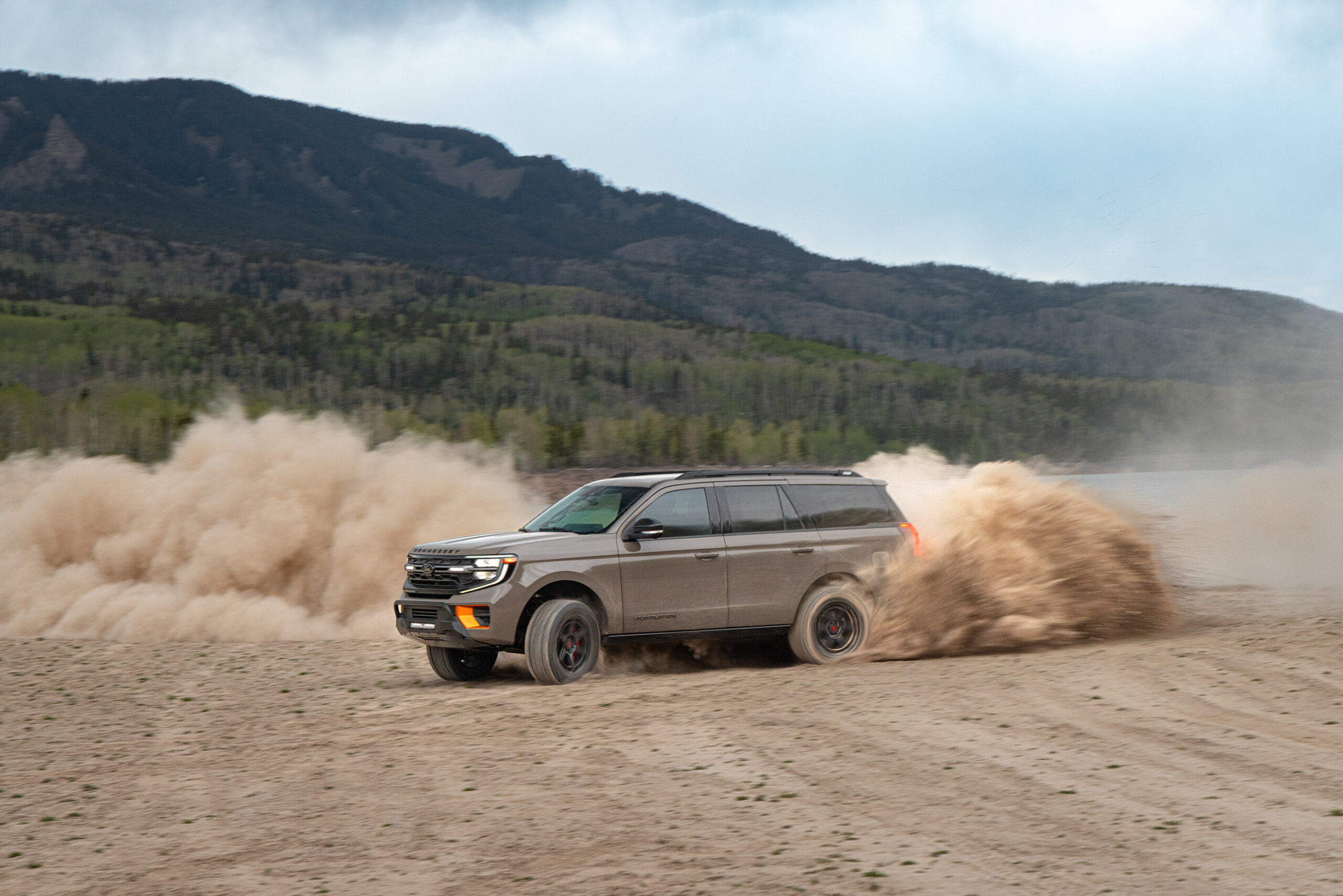 A $130K VelociRaptor Makes The Same Power As An $82K Expedition Tremor