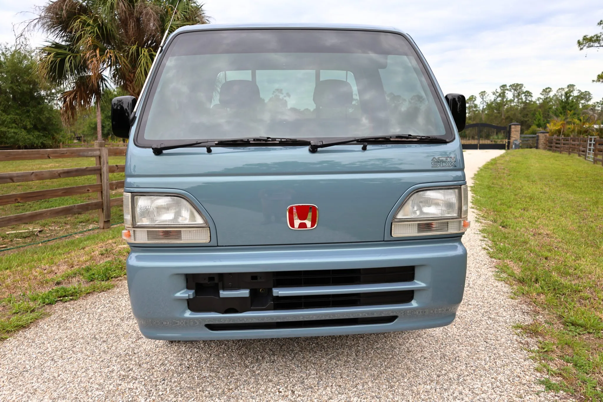 Honda Acty Pickup - 2