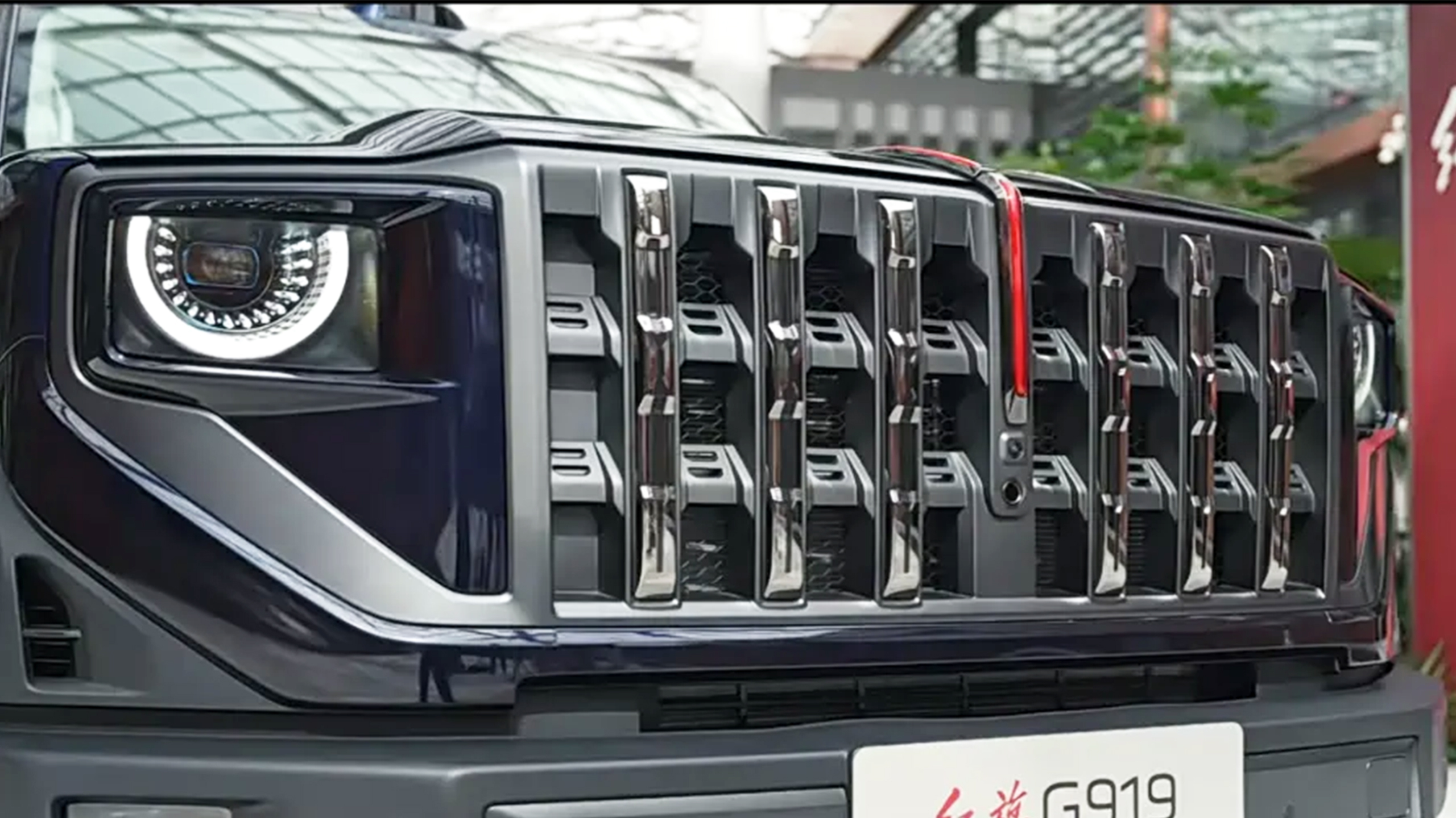 Hongqi's New Off-Roader Doesn't Care About Looks, It Cares About Power