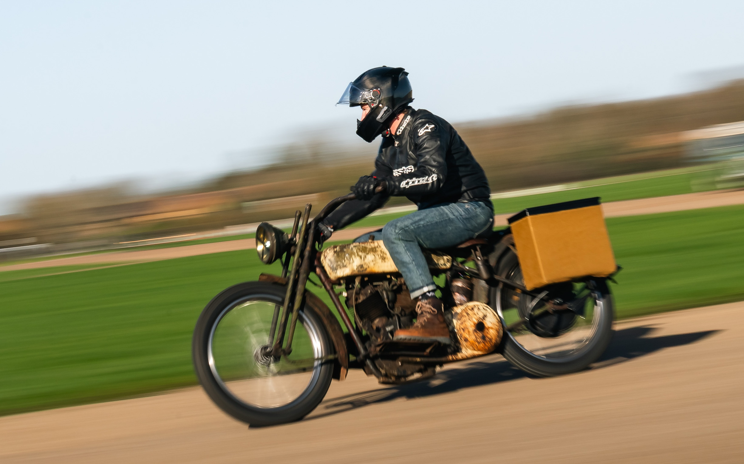 Jason Momoa Harley Davidson PHEV 00014