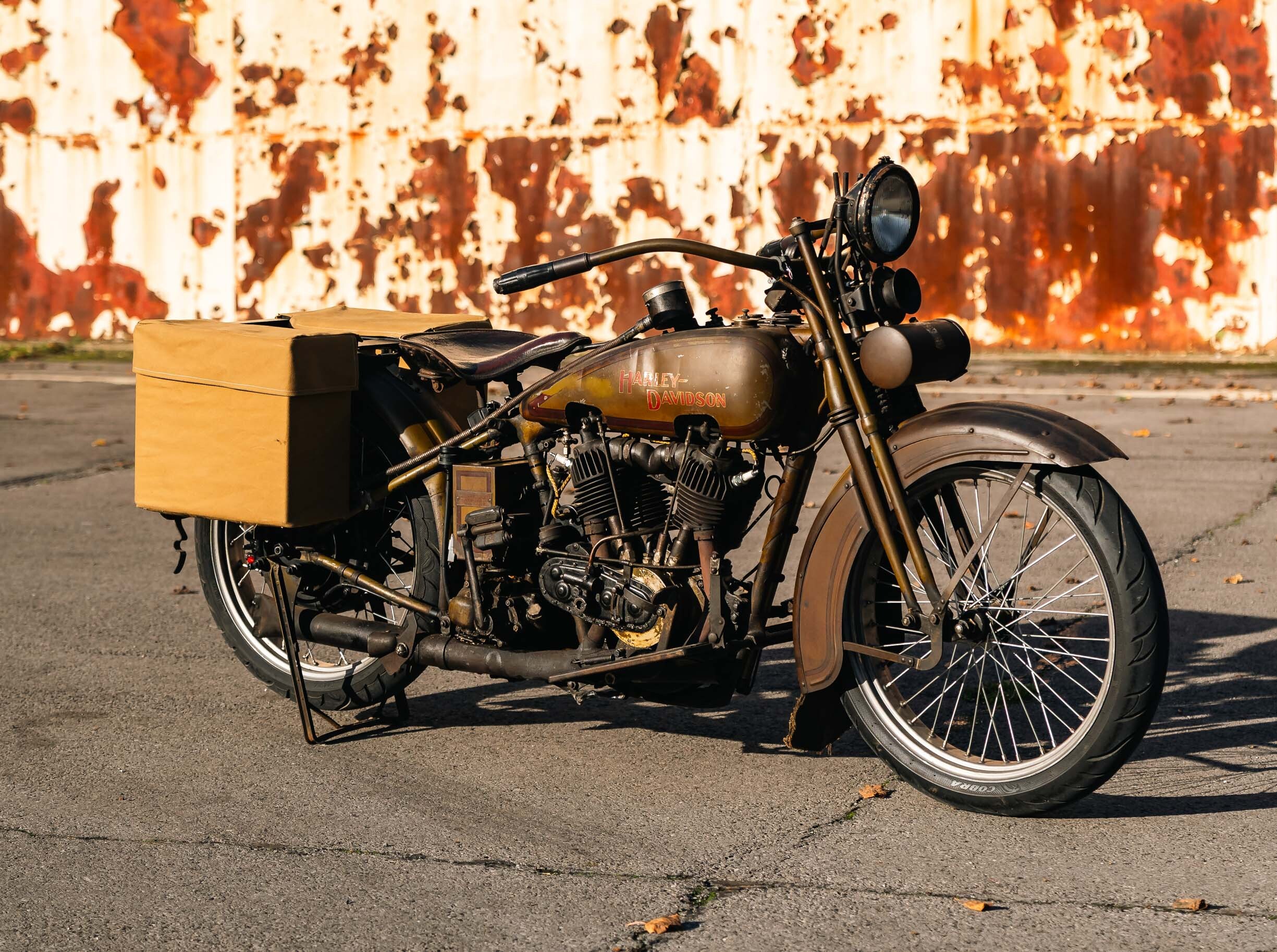 Jason Momoa Harley Davidson PHEV 00055