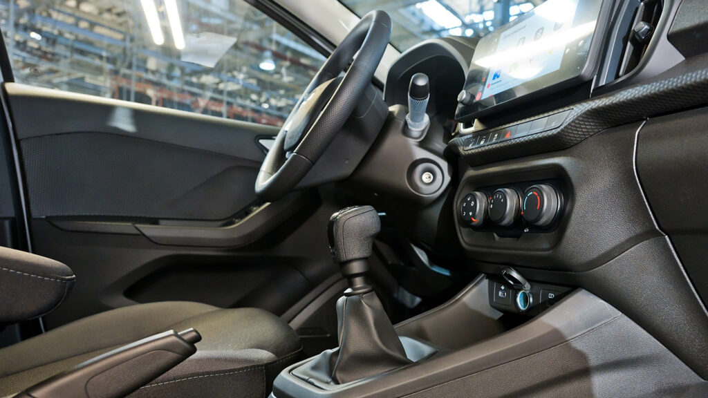  Lada Built A $19,800 Wagon With Three Pedals And Black Steelies