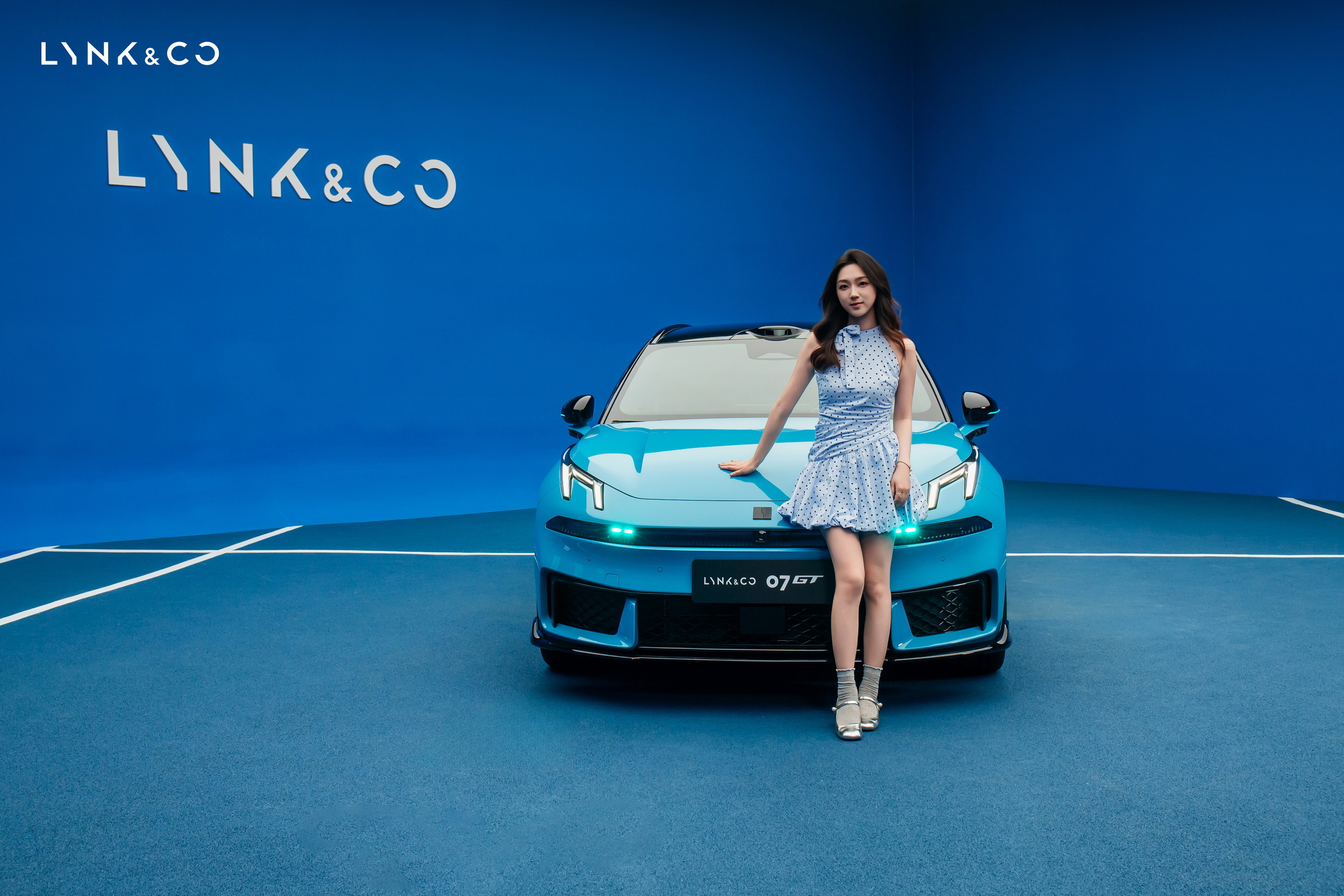 Lynk & Co’s First Wagon Has A Robot That Talks To You From The Dash