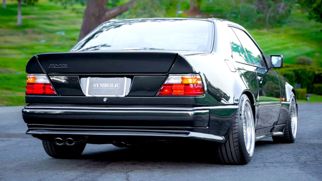  Widebody AMG 3.4 Coupe Shows It’s Not Just Hammers That Hit Hard