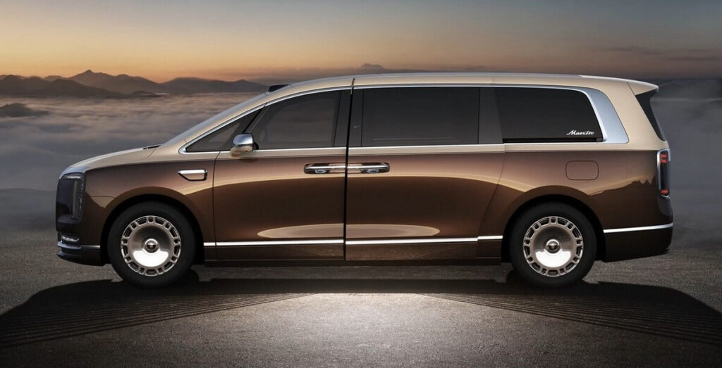  Rolls-Royce Won&rsquo;t Touch Minivans, But China Will