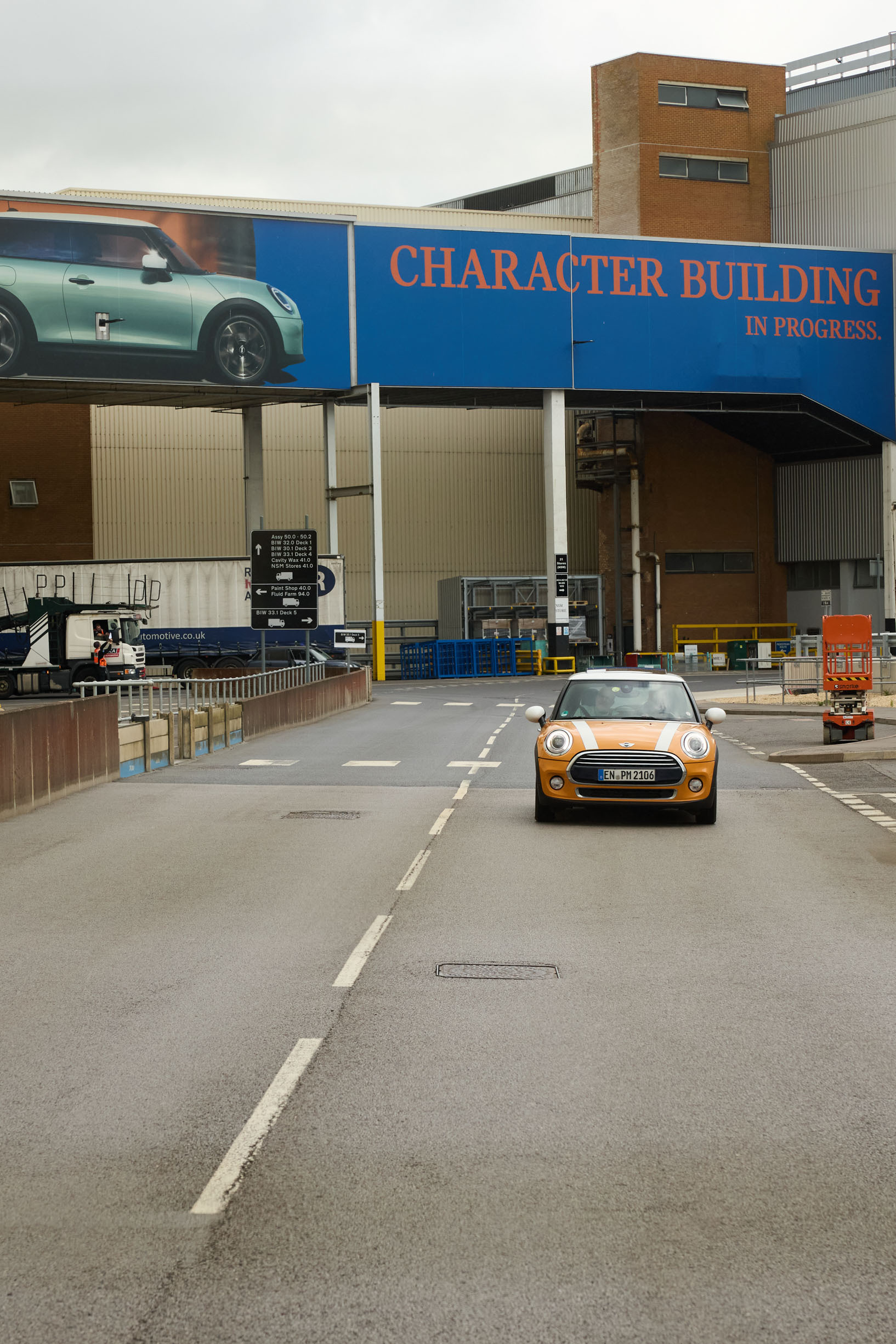 This Mini Diesel Cracked 1 Million Km On Its Original Engine Averaging 80 MPG