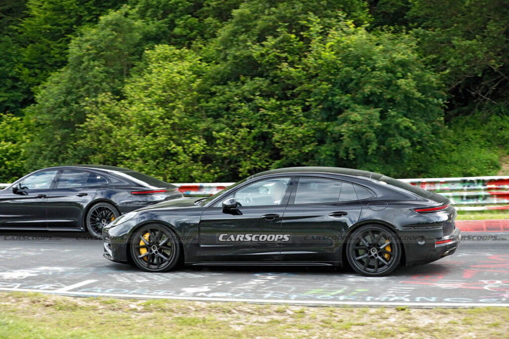 Оновлений Porsche Panamera на тестах