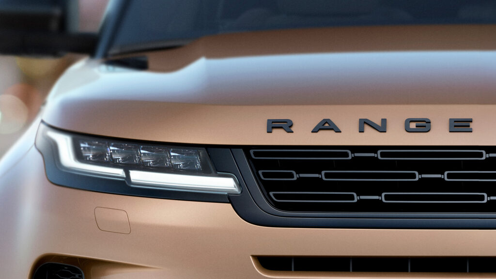 A $63,500 Range Rover Discounted To $26,600 Shows Why Brands Can’t Win The EV Debate