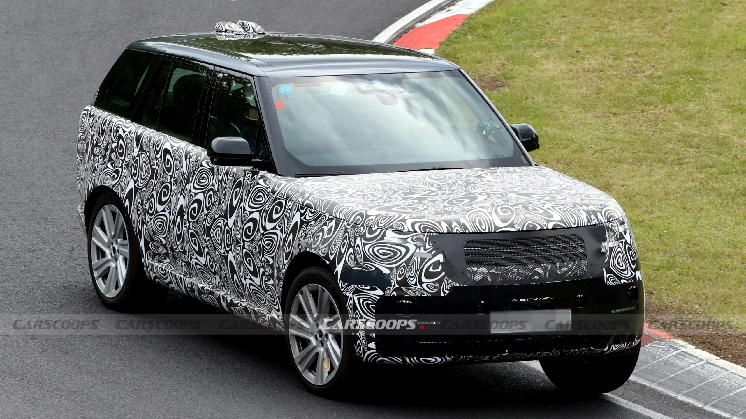 新年式 Range Rover 將迎電動化，但 V8 引擎仍保留
