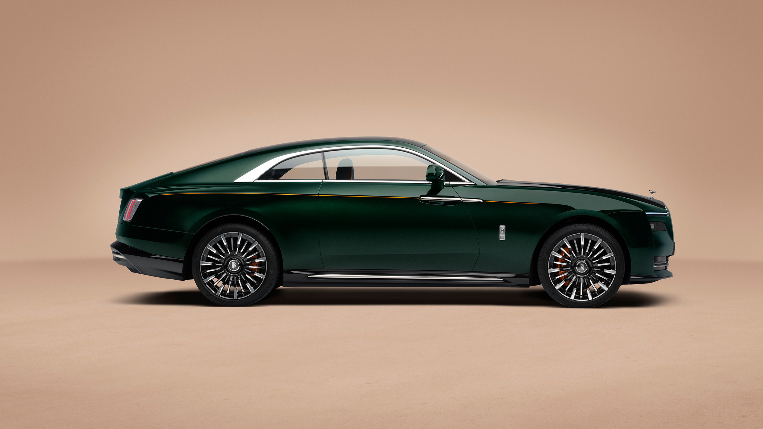 The New Rolls-Royce Spectre II Hides 8,108 Tiny Lights In Its Dashboard