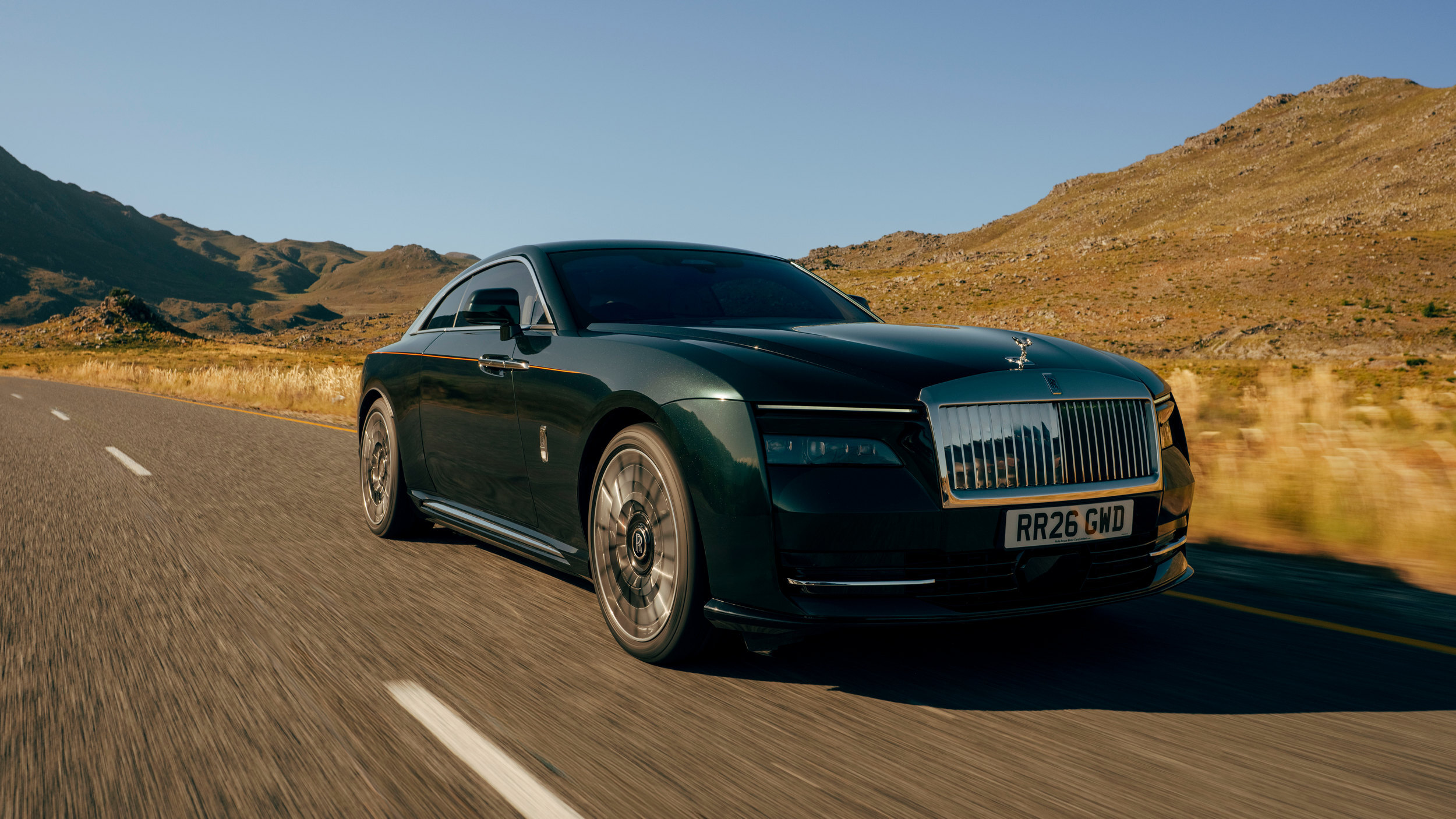 The New Rolls-Royce Spectre II Hides 8,108 Tiny Lights In Its Dashboard