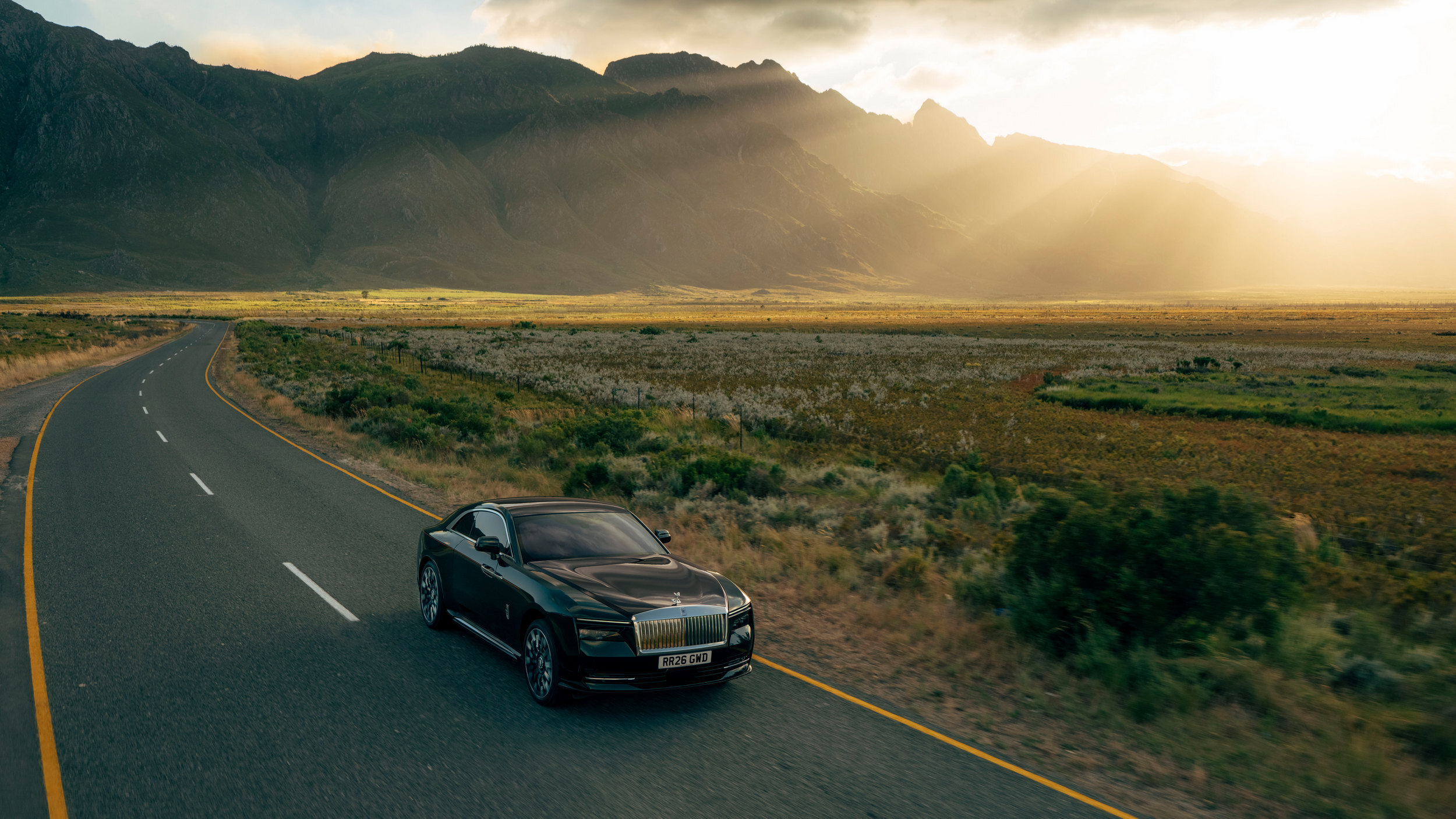 The New Rolls-Royce Spectre II Hides 8,108 Tiny Lights In Its Dashboard