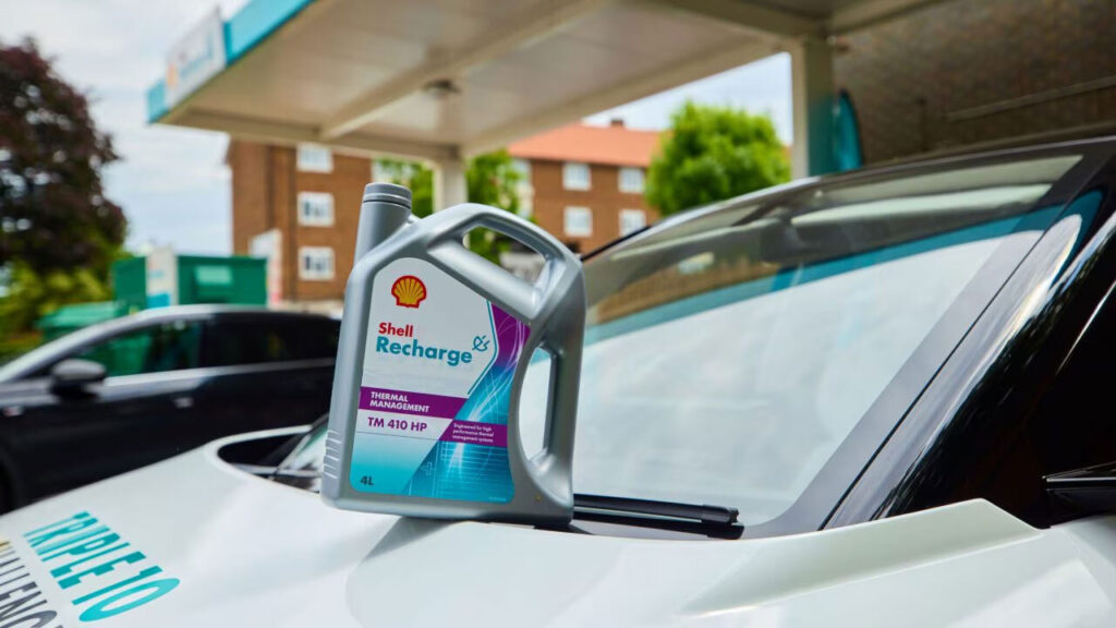  Oil Giant Shell Unveils Efficient New EV Concept