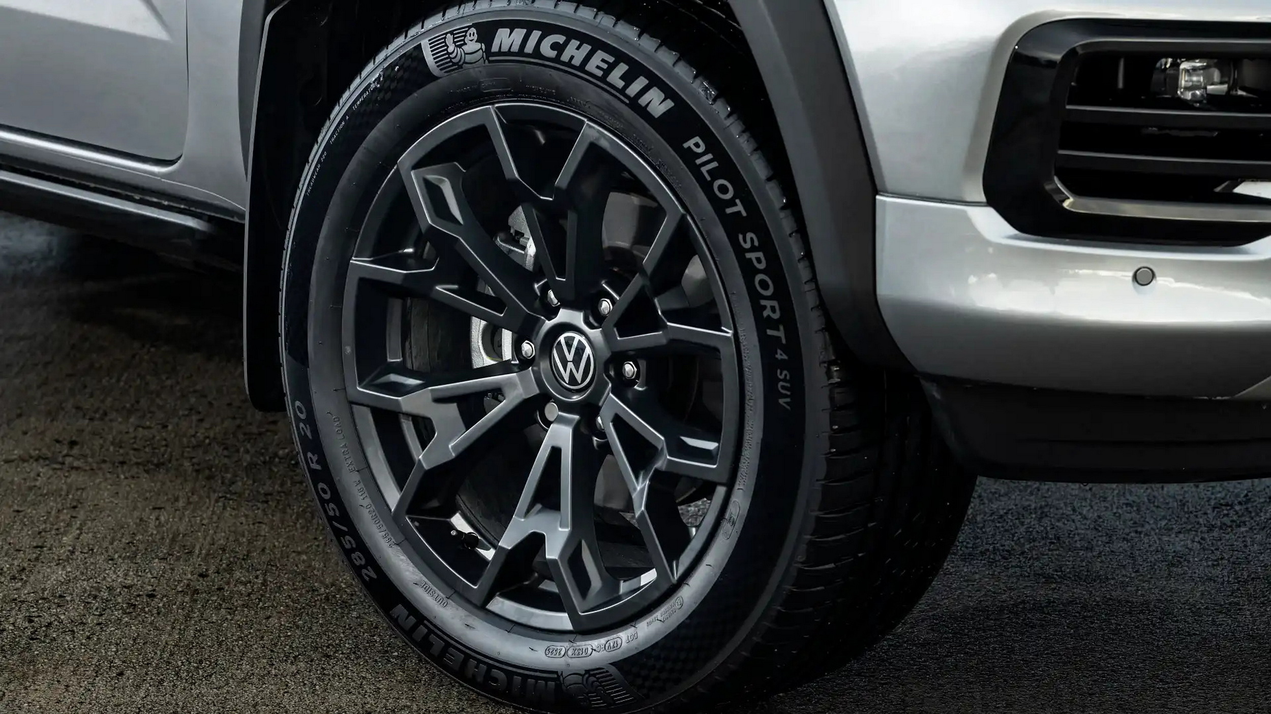 VW’s Performance Amarok W600 Got Everything But The Performance