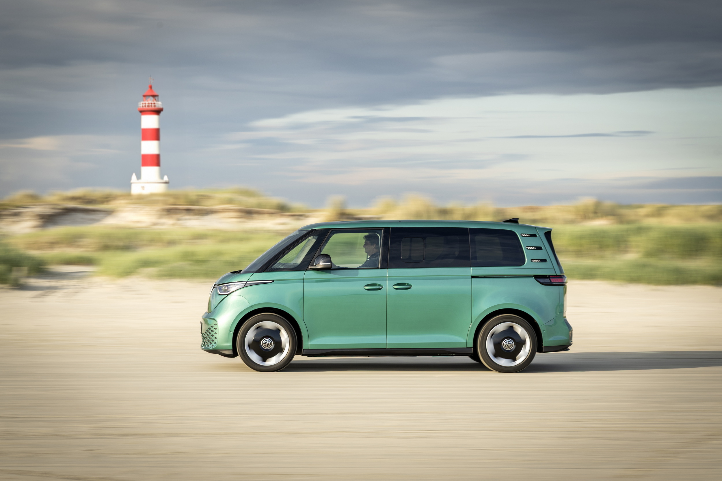 VW’s $3K ID.Buzz Camping Kit Adds A Bed And Runs The A/C For Two Full Days