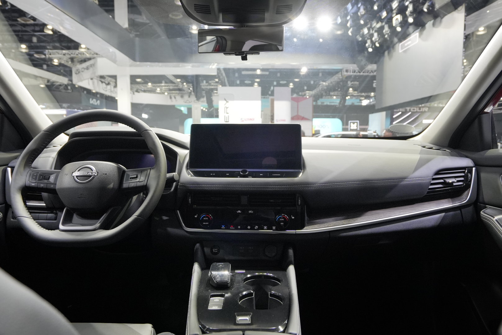 The Nissan Primera Americans Knew As The Infiniti G20 Is Back As A Chinese EV