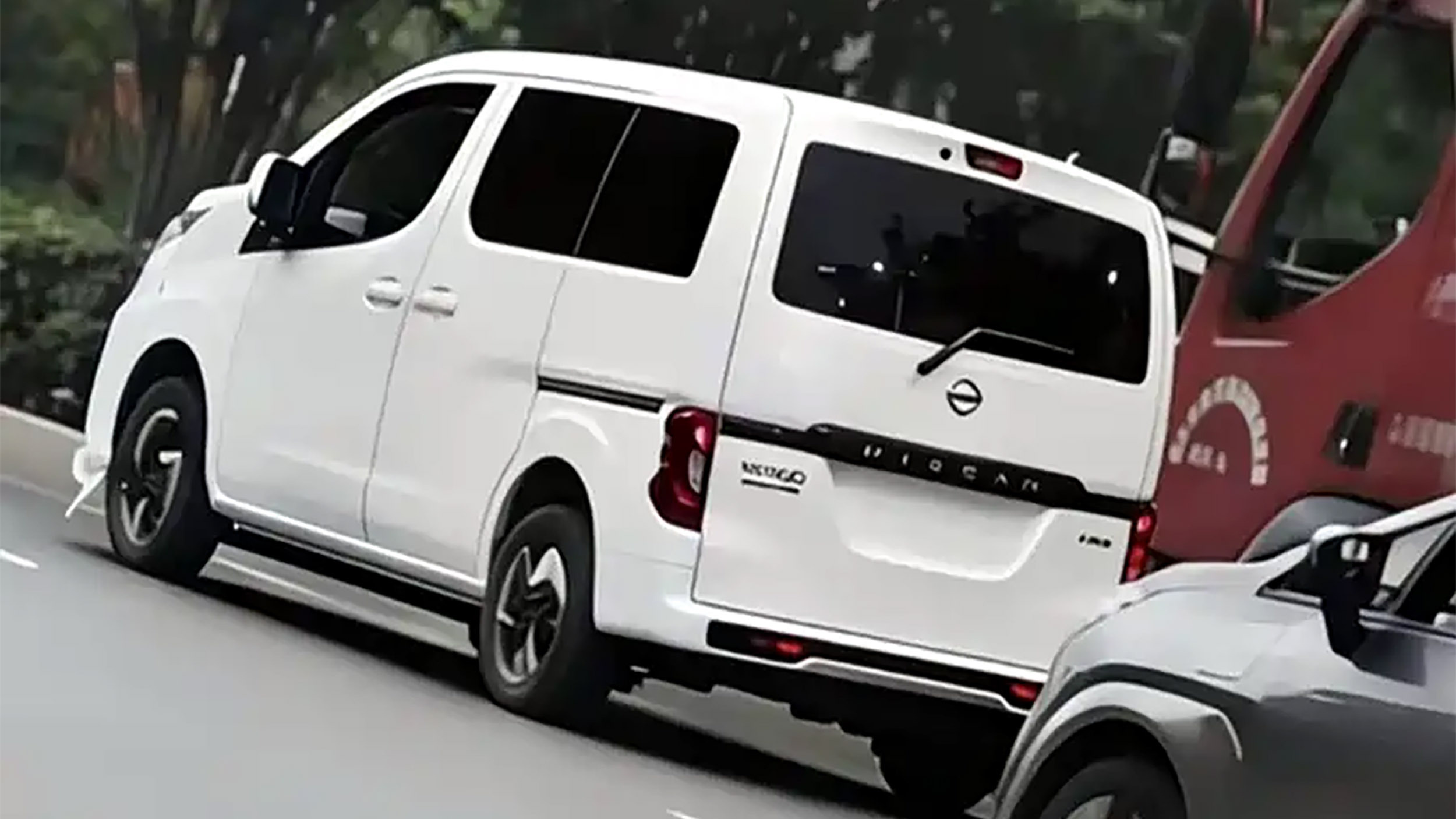 Nissan Revives A 17-Year-Old Van With A Plug And Windows That Finally Roll Down