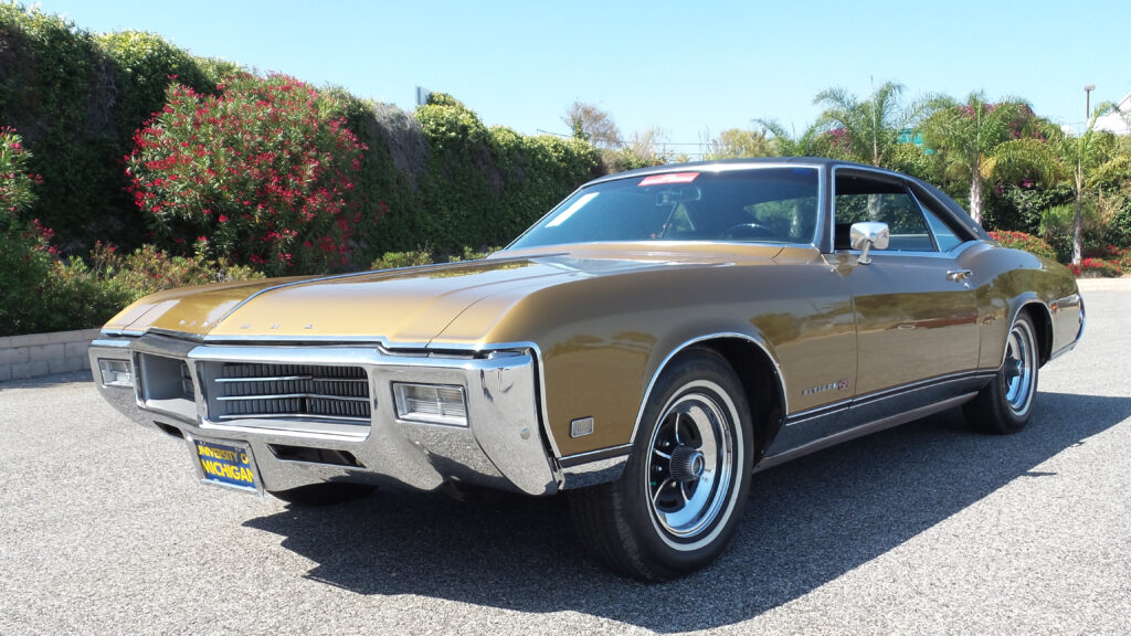 1969 Buick Riviera GS