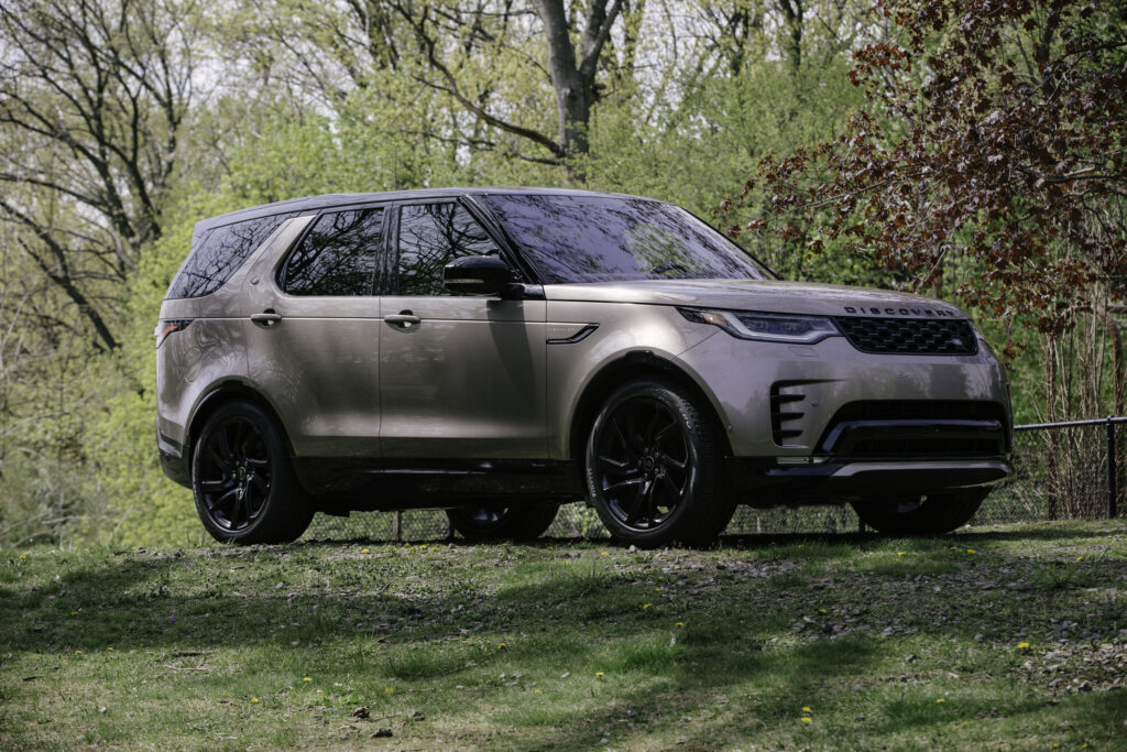  Water Keeps Wrecking Discovery&rsquo;s Camera, So Land Rover Is Reaching For A Drill