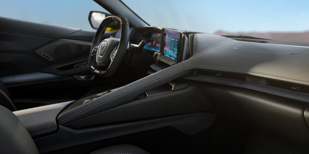  GM&rsquo;s Big CarPlay And Android Auto Funeral Keeps Getting Postponed