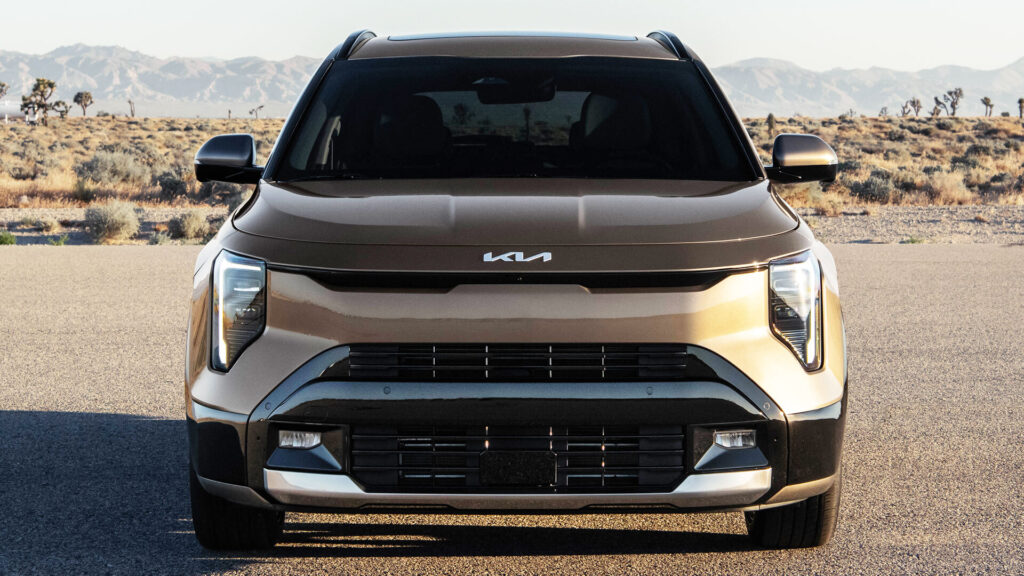  Kia’s Affordable Niro Gets An Upscale Makeover For 2027 And Drops The EV
