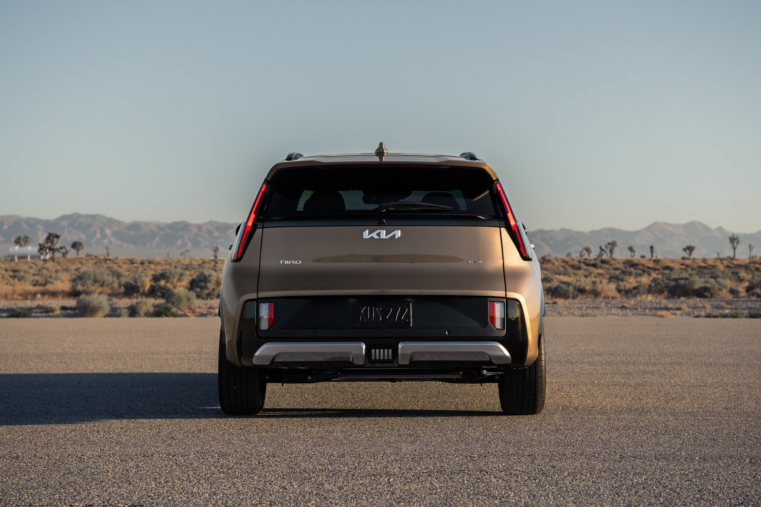 Kia’s Affordable Niro Gets An Upscale Makeover For 2027 And Drops The EV