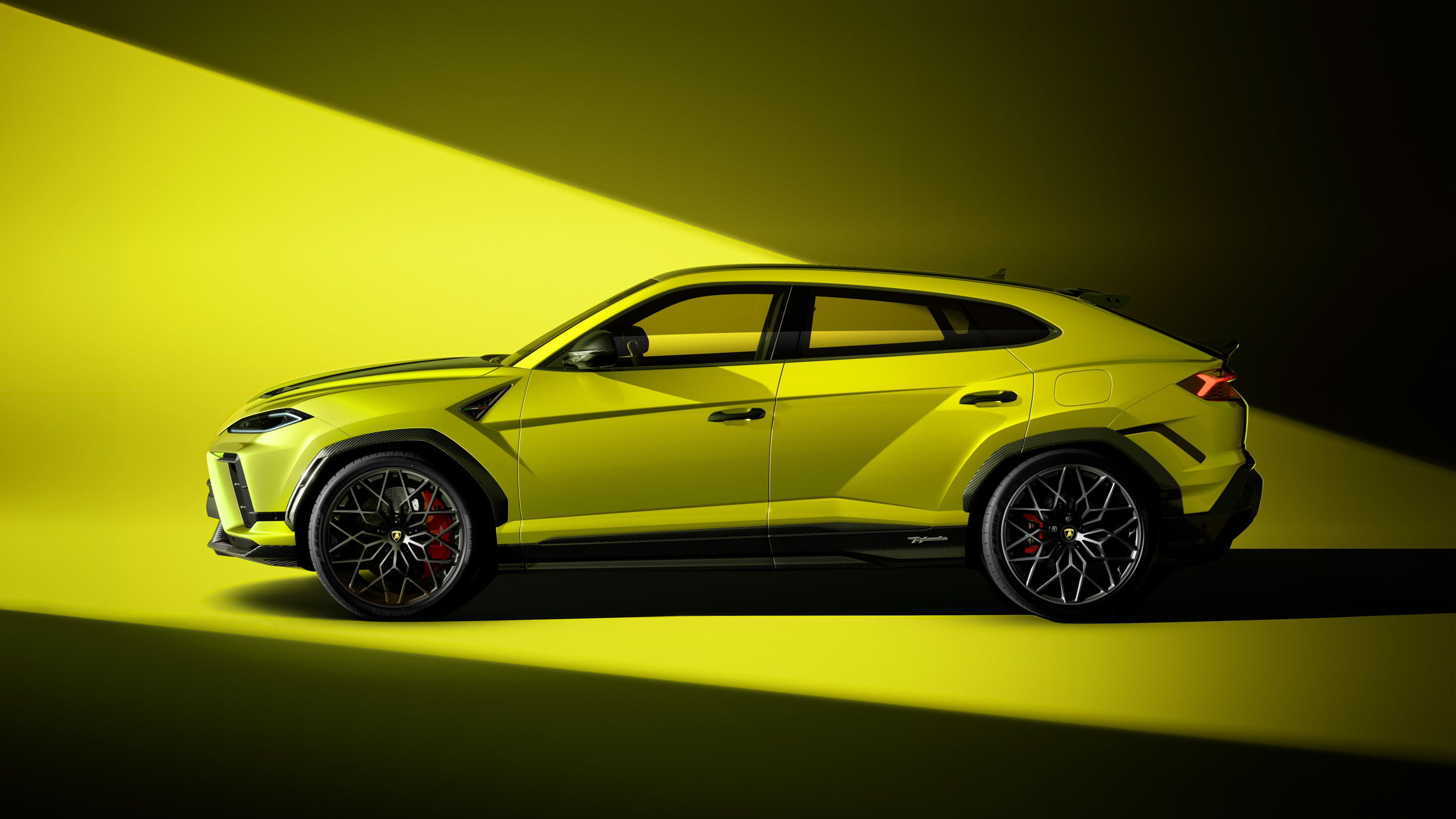 Lamborghini Urus Performante из 2027 получил 146 HP, но все еще не может превзойти старый 62 MPH