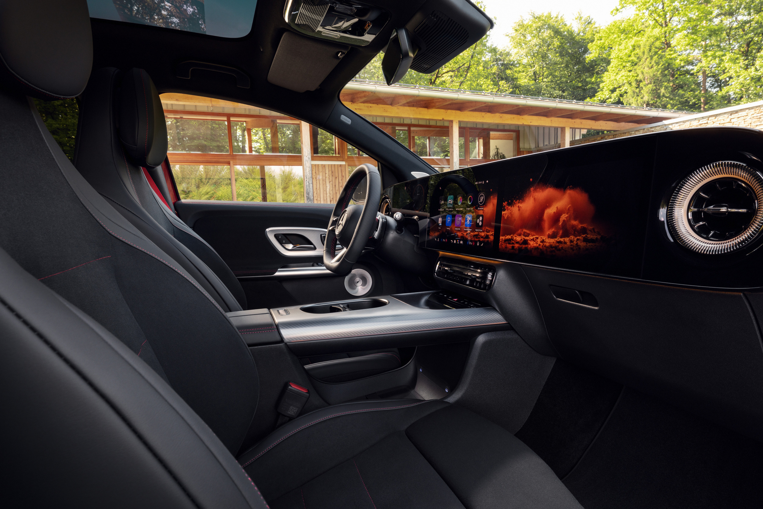 2028 Mercedes GLA 729 36