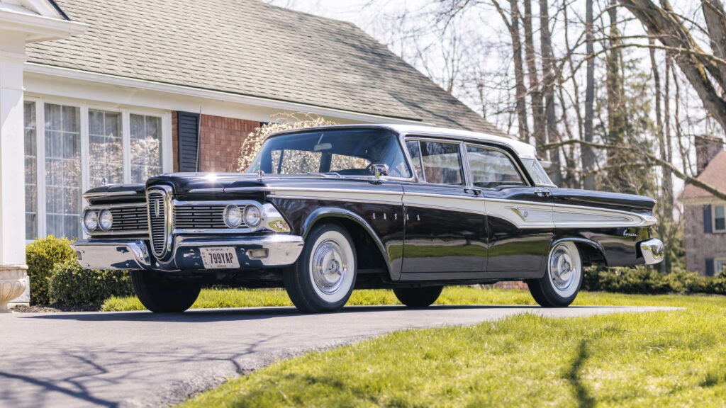  The Cybertruck Is Flopping So Hard It Could Knock Ford&rsquo;s Edsel Off Its Throne