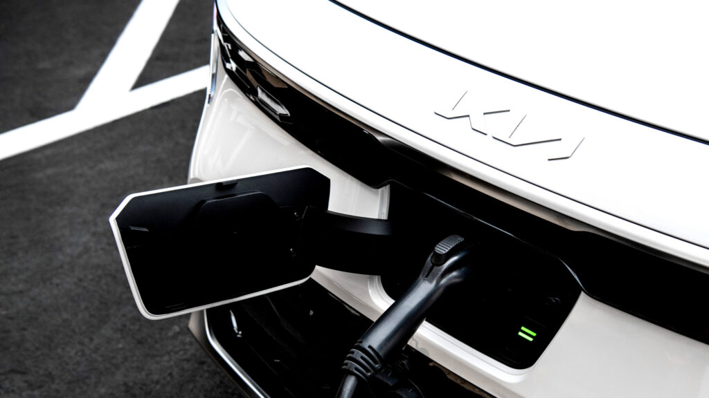  After 62,000 Miles, The Healthiest EV Battery Belonged To A Kia, Not A Tesla