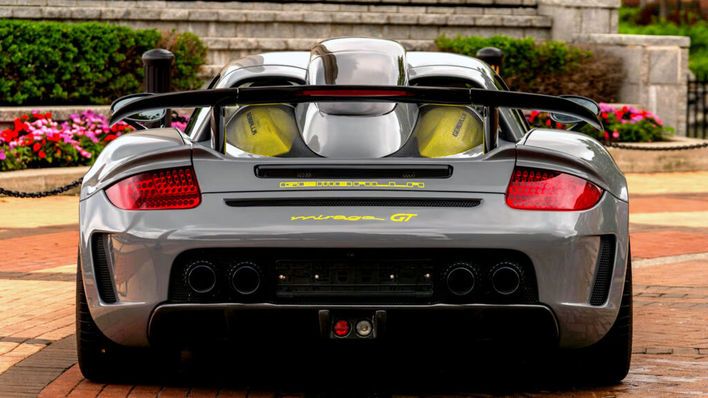  25 People Looked At Porsche’s Carrera GT And Said Make It Weirder