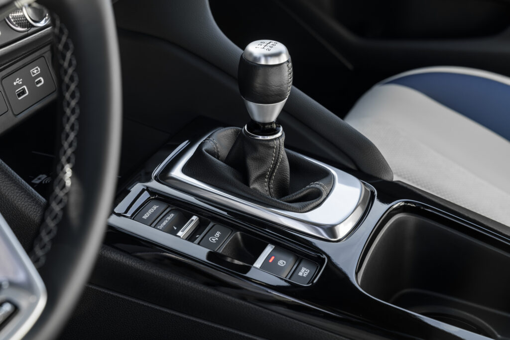  Honda Is Putting The Manual Civic Si And Integra A-Spec On Ice, For Now