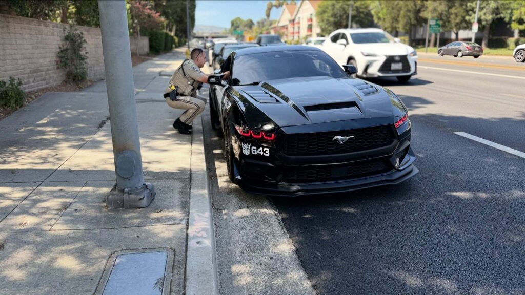  Fake Transformers Mustang Cop Car Ticketed By Real Camaro Cop Car