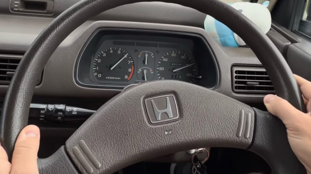  This Honda Kei Van Needs A Lifetime And All Five Gears Just To Hit 60 MPH