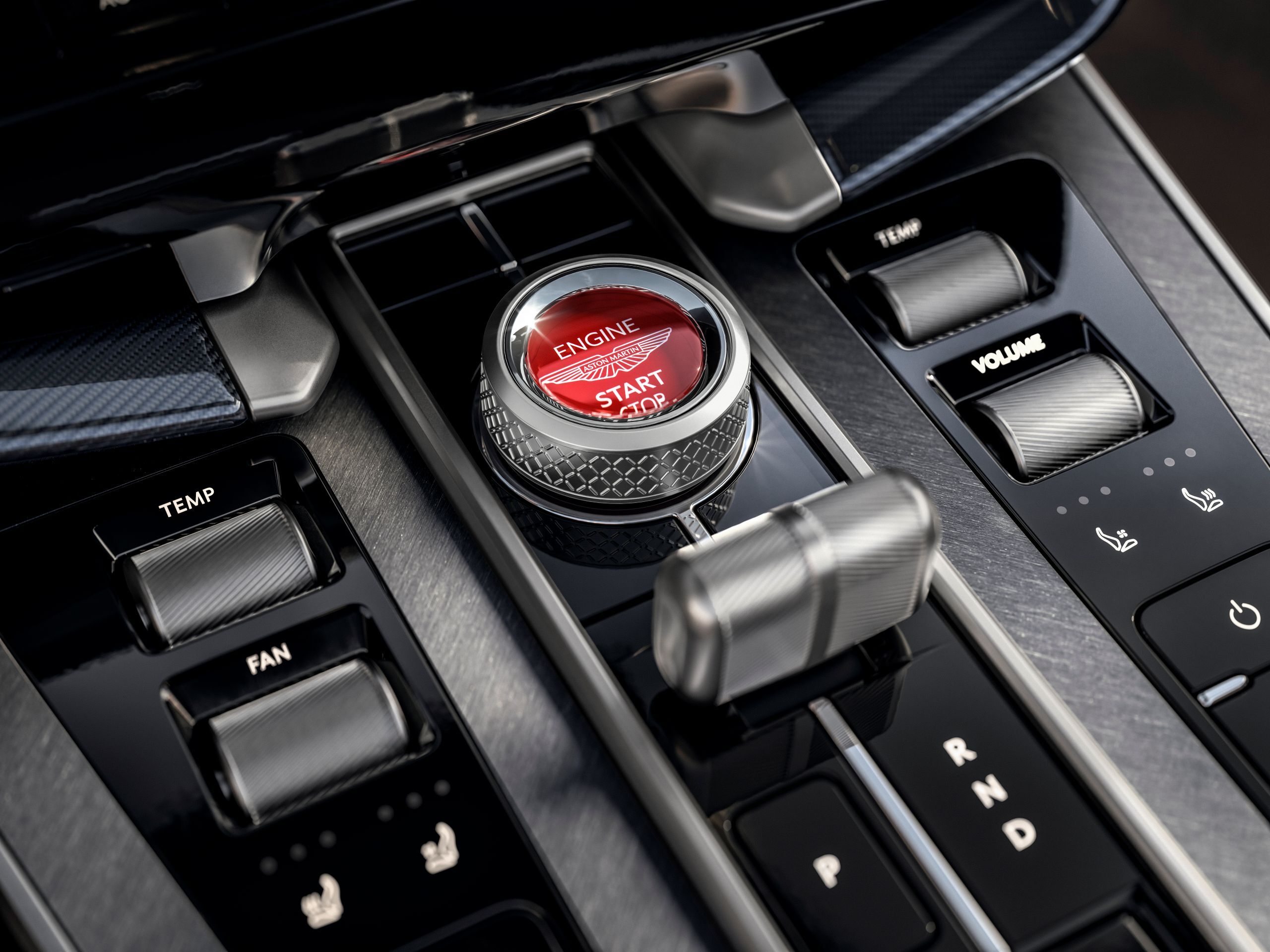 Hanya 50 Orang yang Akan Pernah Memiliki Aston Martin Vanquish V12 Terbaru yang Paling Langka