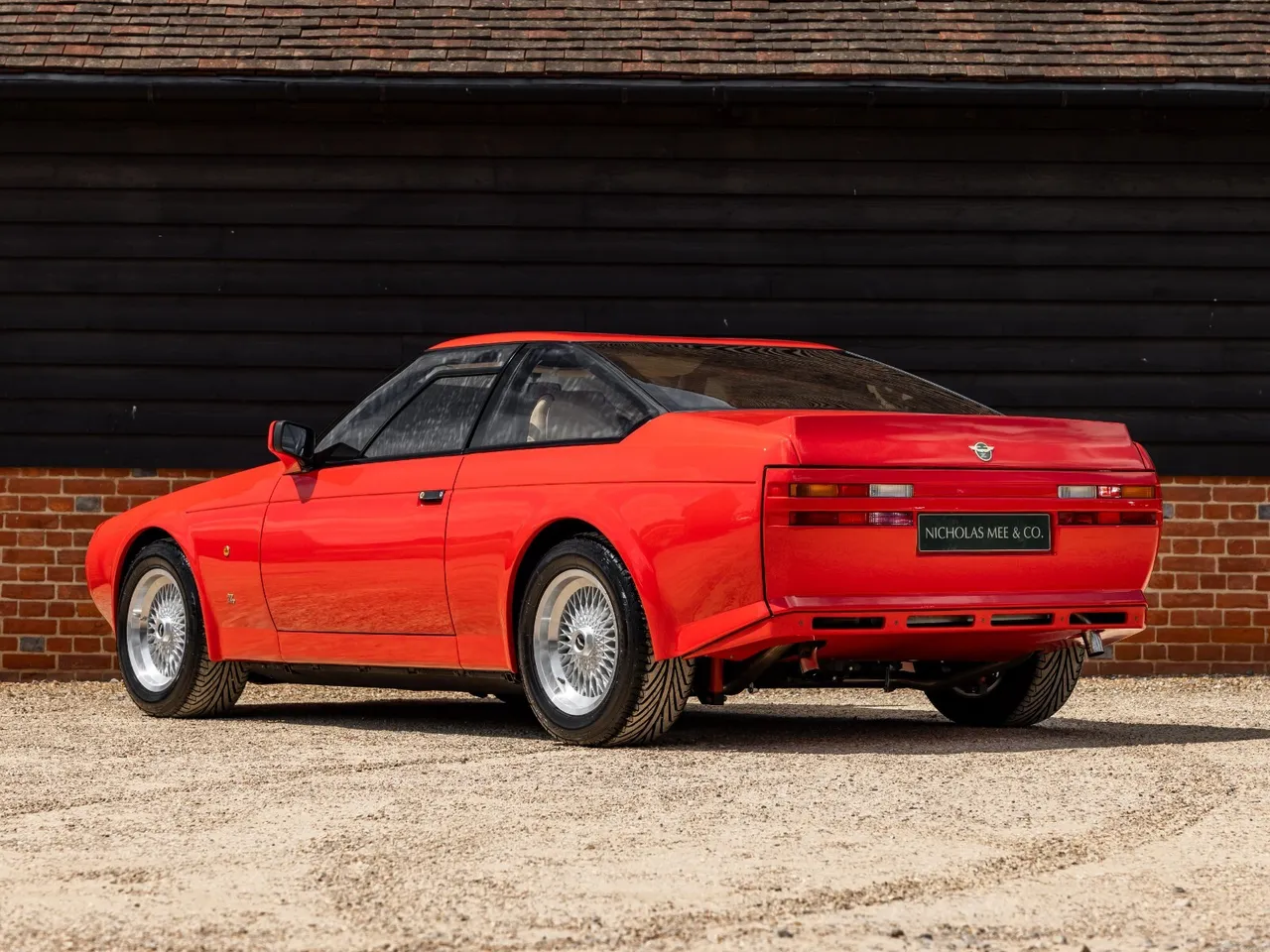 Aston Martin Vantage Zagato Classic - 3