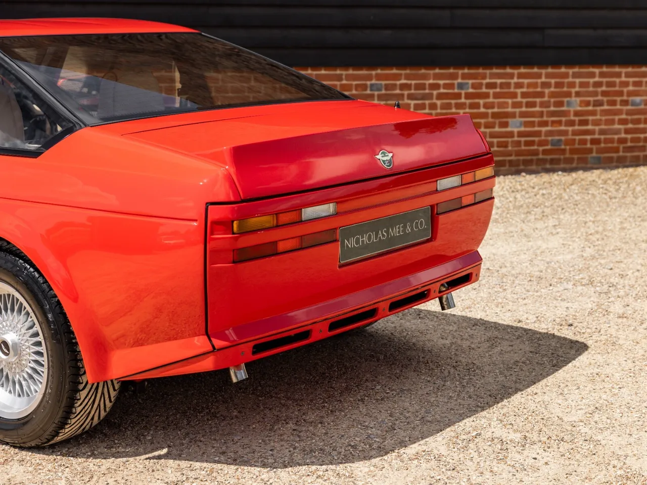 Aston Martin Vantage Zagato Classic - 31