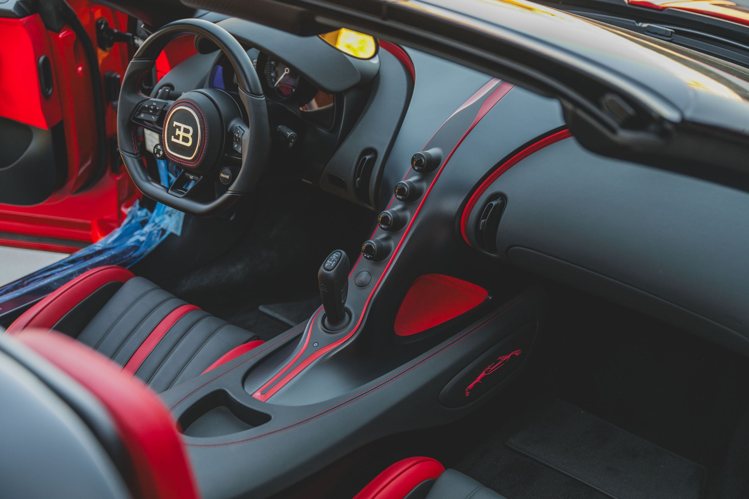 Bugatti Mistral Auction New - 38