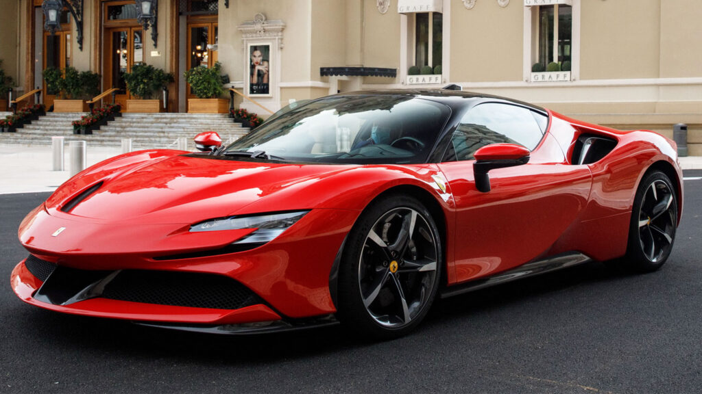  Influencer’s Ferrari SF90 Split In Half And He Walked Away To Post About It