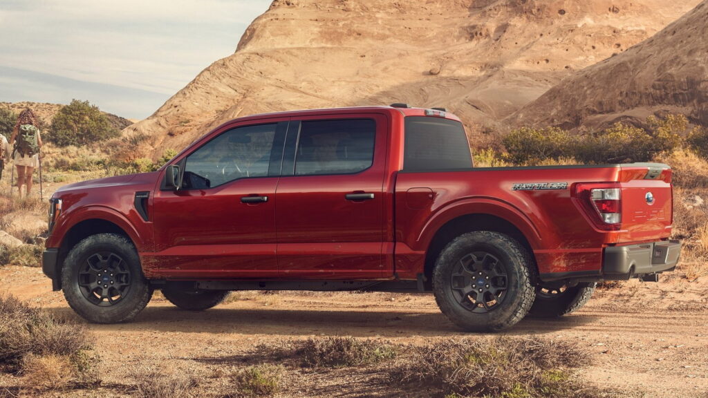  Ford Recalls Three Years Of Mustang Mach-Es Because The Glue Didn&rsquo;t Have Time To Dry