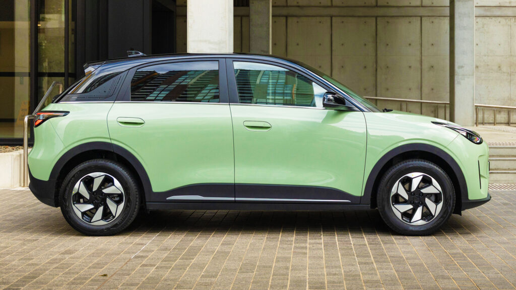 Geely to Build EVs at Ford's Idle Spanish Plant Near Valencia