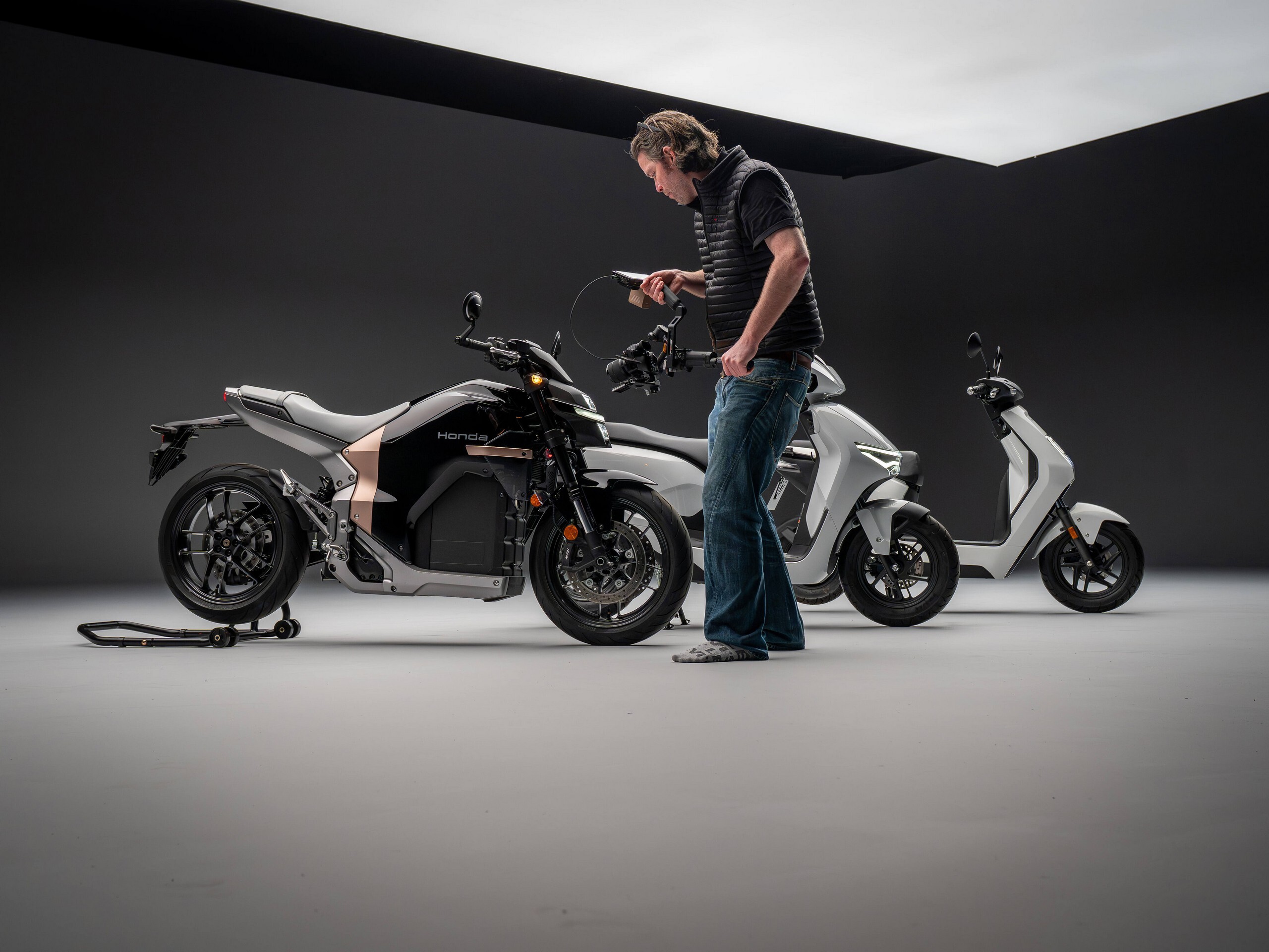 Honda’s First Electric Motorcycle Undercuts Harley’s LiveWire By Exactly $11