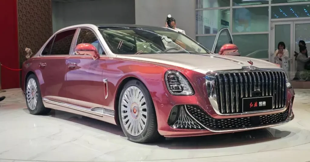  Mao&rsquo;s Old Limo Brand Is Now Outselling Rolls-Royce In China Two To One